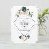Whimsical Navy Blush Bloral Hochzeit Einladung (Stehend Vorderseite)