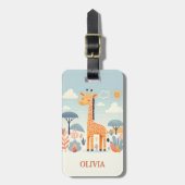Whimsical Niedlich Giraffe in Savanna Gepäckanhänger (Vorderseite vertikal)