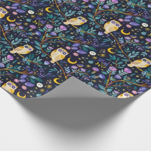 Whimsical Night Owl Muster - Bezaubernder Wald Geschenkpapier (Ecke)