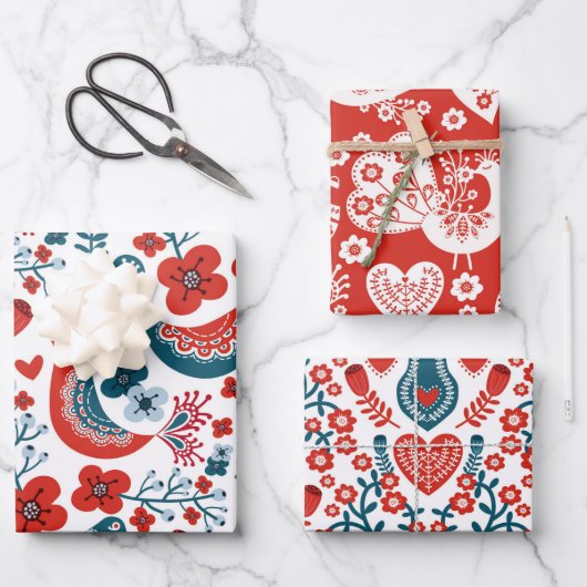 Whimsical Nordic Christmas Birds Geschenkpapier Set (Vorderseite)