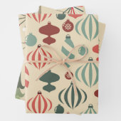 Whimsical Nordic Christmas Ornaments Geschenkpapier Set (Beispiel)