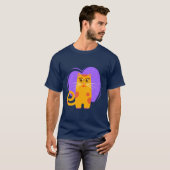 Whimsical Orange Cat mit Lila Herz-Wirbel T-Shirt (Vorne ganz)