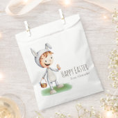 Whimsical Osterkid in Egg Illustriert Geschenktütchen (Ausgeschnitten)