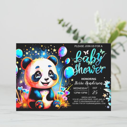 Whimsical Panda Adventure erwartet Boy Baby Shower Einladung (Stehend Vorderseite)