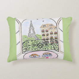 Whimsical Paris und Eiffelturm Dekokissen