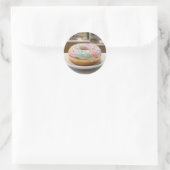 Whimsical Pastel Glasur Donut Glänzend   Runder Aufkleber (Tasche)