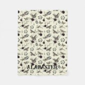 Whimsical Pastel Goth Personalisiert Baby Moth Fleecedecke (Vorderseite)