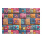Whimsical Patchwork Quilt Pattern: farbiges Design Kissenbezug (Rückseite)