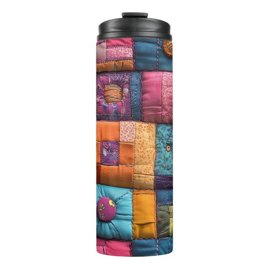 Whimsical Patchwork Quilt Pattern: farbiges Design Thermosbecher (Vorderseite)