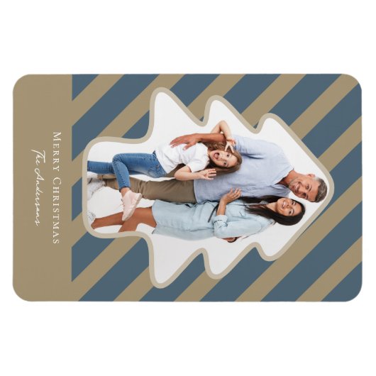 Whimsical Pine Tree Shaped Foto Holiday Card Magnet (Horizontal)