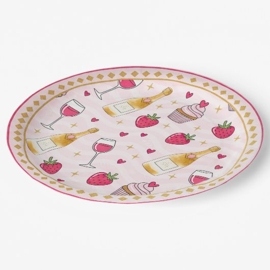 Whimsical Pink Strawberry Pappteller (Schrägansicht)