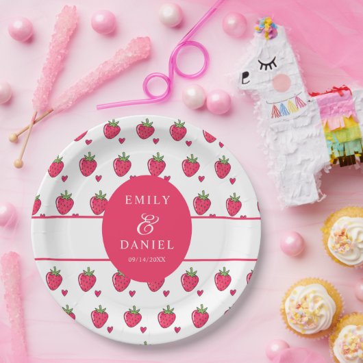 Whimsical Pink Strawberry Wedding Pappteller (Party)