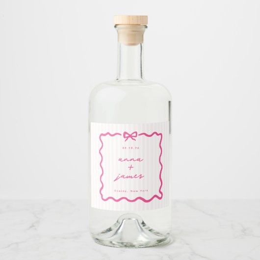 Whimsical Pink Wedding Alkoholflaschenetikett (Vorderseite)