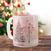 Whimsical Pink Weihnachtsbaum Balloons Zweifarbige Tasse