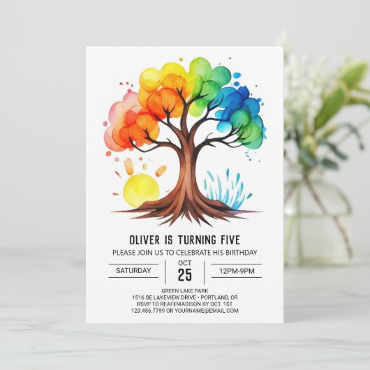 Whimsical Printable Tree Birthday Einladung (Stehend Vorderseite)