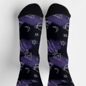 Whimsical Purple Outer Space Seamless Pattern Socken (Oben)