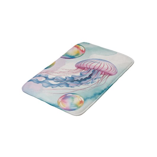 Whimsical Rainbow Jellyfish Watercolor Design Badematte (Schrägansicht)