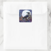 Whimsical Raven Moon Schwarz-weiß Blue Quadratischer Aufkleber (Tasche)