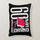 Whimsical Red Book Ignorance Banned Accent Throw  Dekokissen (Vorderseite(Vertikal))