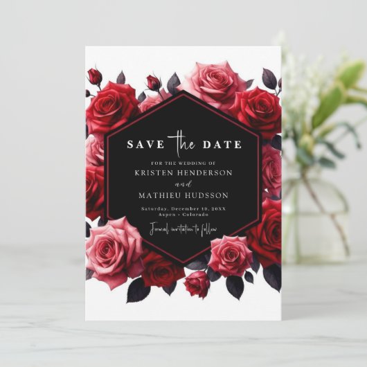 Whimsical Red Crimson Red Wedding Save The Date (Stehend Vorderseite)