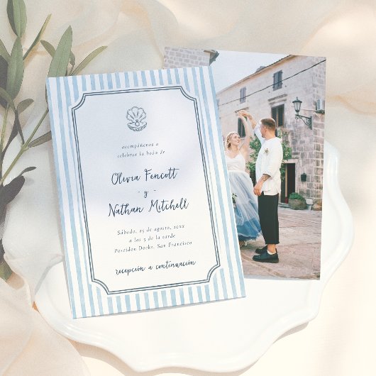 Whimsical Retro Blue Stripes Spanish Wedding Einladung