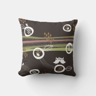 Whimsical Retro Brown Owls Familie Nest Niedlich C Kissen