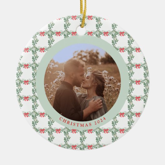 Whimsical Retro | Weihnachtsmuster und Foto Keramik Ornament (Vorne)