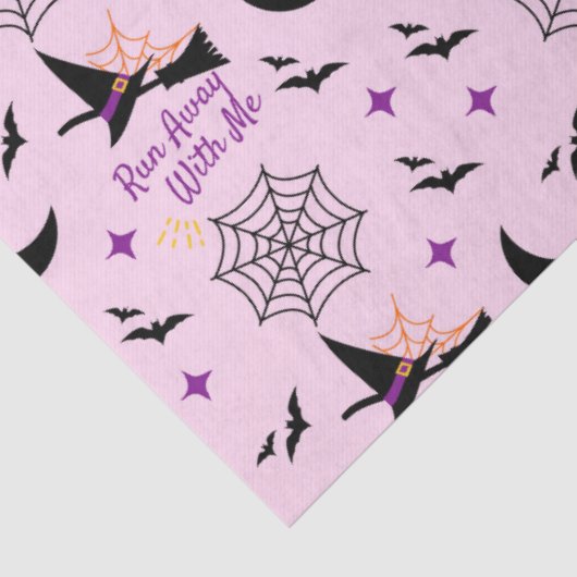 Whimsical "Run Away with Me" Halloween Hexe & Bat Seidenpapier (Ausschnitt)