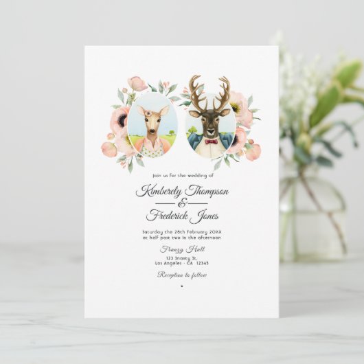 Whimsical Rustic Woodland Forest Deer Wedding Einladung (Stehend Vorderseite)