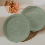 Whimsical Sage Green Baby Dusche Pappteller<br><div class="desc">Mit unseren bizarren grünen Baby-Duschpapier-Tellern, die sich perfekt für Ihr einfaches, modernes Boho-Fest zu jeder Jahreszeit eignen! Dieser Teller hat ein boho-chic, geschlechtsneutrales Ambiente mit eleganter Kalligraphie und einem delikaten minimalistischen Design und ist somit ideal für Mädchen und Jungen. Außerdem ist es bearbeitbar, sodass Sie Ihre eigene klassische, skurrile Touch...</div>