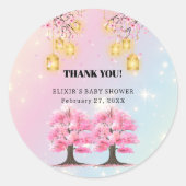 Whimsical Sakura Cherry Blossom Tree Baby Dusche Runder Aufkleber (Vorderseite)