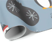 Whimsical Santa and Penguin Christmas Pattern Geschenkpapier (Rolleneckpunkt)