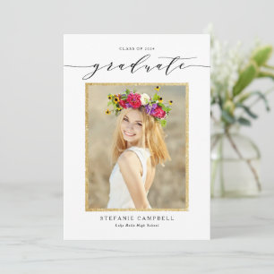 Whimsical Script Glitter Abschlussklasse 2025 Ankündigung