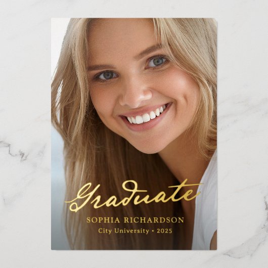 Whimsical Script Gold Foil Abschluss Ankündigung (Vorderseite)