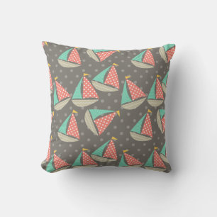 Whimsical Segelboote Kissen