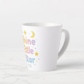 Whimsical "Shine Little Star" for Kids Room Milchtasse (Rechte Ecke)