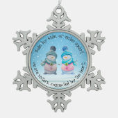Whimsical Sister Snowmen Schneeflocken Zinn-Ornament (Vorderseite)