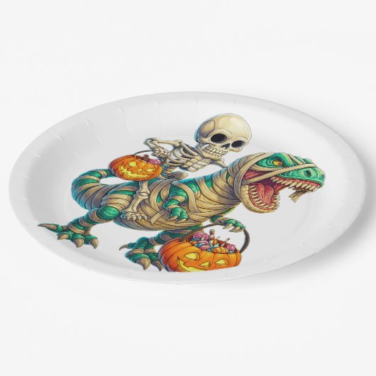 Whimsical Skeleton Riding Mummy T-Rex Halloween Pappteller (Schrägansicht)