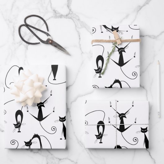 Whimsical Skinny Black Cat Muster Geschenkpapier Set (Vorderseite)