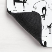 Whimsical Skinny Black Cat Muster Mousepad (Ecke)