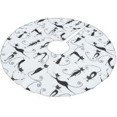 Whimsical Skinny Black Cat Muster Polyester Weihnachtsbaumdecke (Schrägansicht)