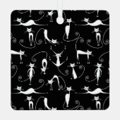 Whimsical Skinny white Cat Pattern Ornament Aus Metall (Rückseite)