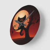 Whimsical Smiling Black Cat Runde Wanduhr (Winkel)