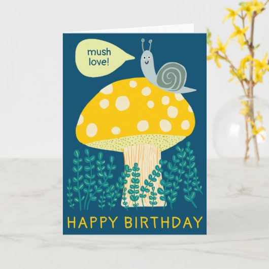 Whimsical Snail on Magical Mushroom CUSTOM Bday Karte (Gelbe Blume)