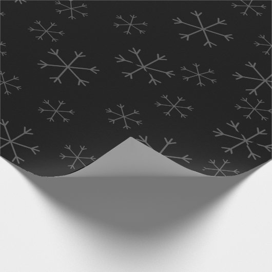 Whimsical Snowflakes Christmas Pattern Black Geschenkpapier (Ecke)