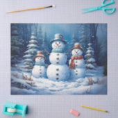 Whimsical Snowman Family in Snowy Landscape Decoul Seidenpapier (Basteln)