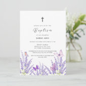 Whimsical Soft Lavender Butterfly Cross Baptisse Einladung (Stehend Vorderseite)