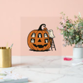 Whimsical Spooky Pumpkin mit Geistern, Katzen und Acrylschild (Hochzeit)