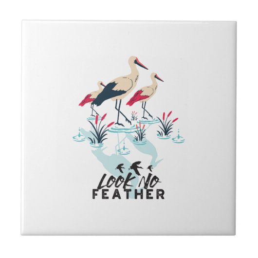 Whimsical Stork Pub Art - "Look No Feather" Fliese (Vorderseite)