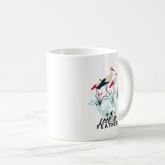 Whimsical Stork Pub Art - "Look No Feather" Kaffeetasse (VorderseiteRechts)
